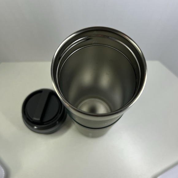Stanley Starbucks Classic 20 oz One Hand Vacuum Tumbler Green Shiny Push Button - Picture 8 of 15